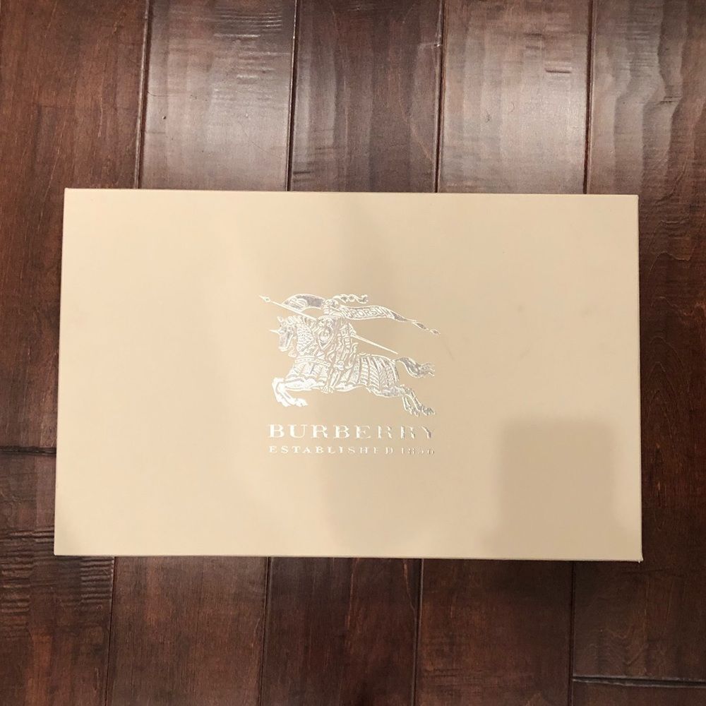 Authentic Burberry box
